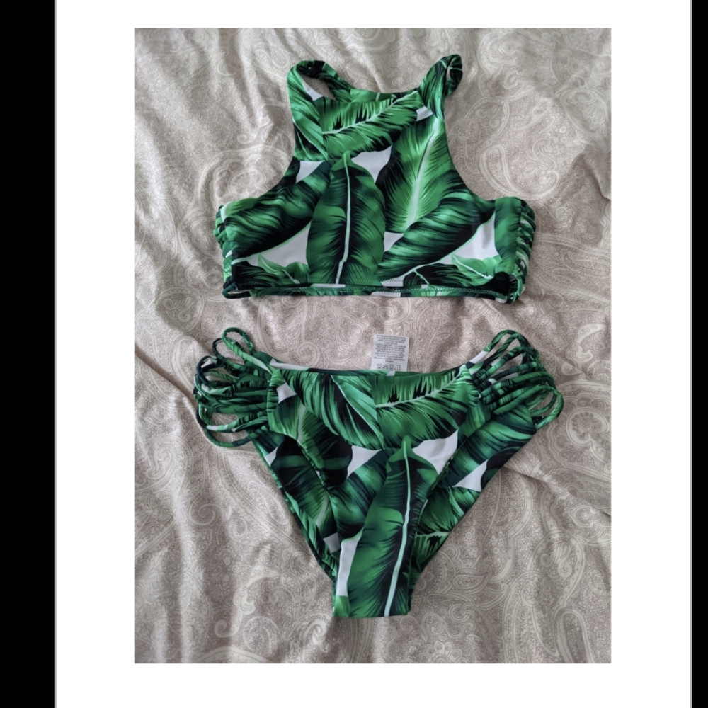 Brand new bikinis (never been used)